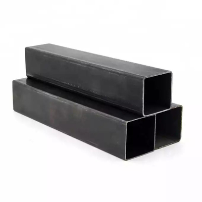 لوله های فولادی سیاه 40x40 میلی متر طول 6 متر لوله فولادی لوله مربع آهنی سیاه برای ساخت و ساز